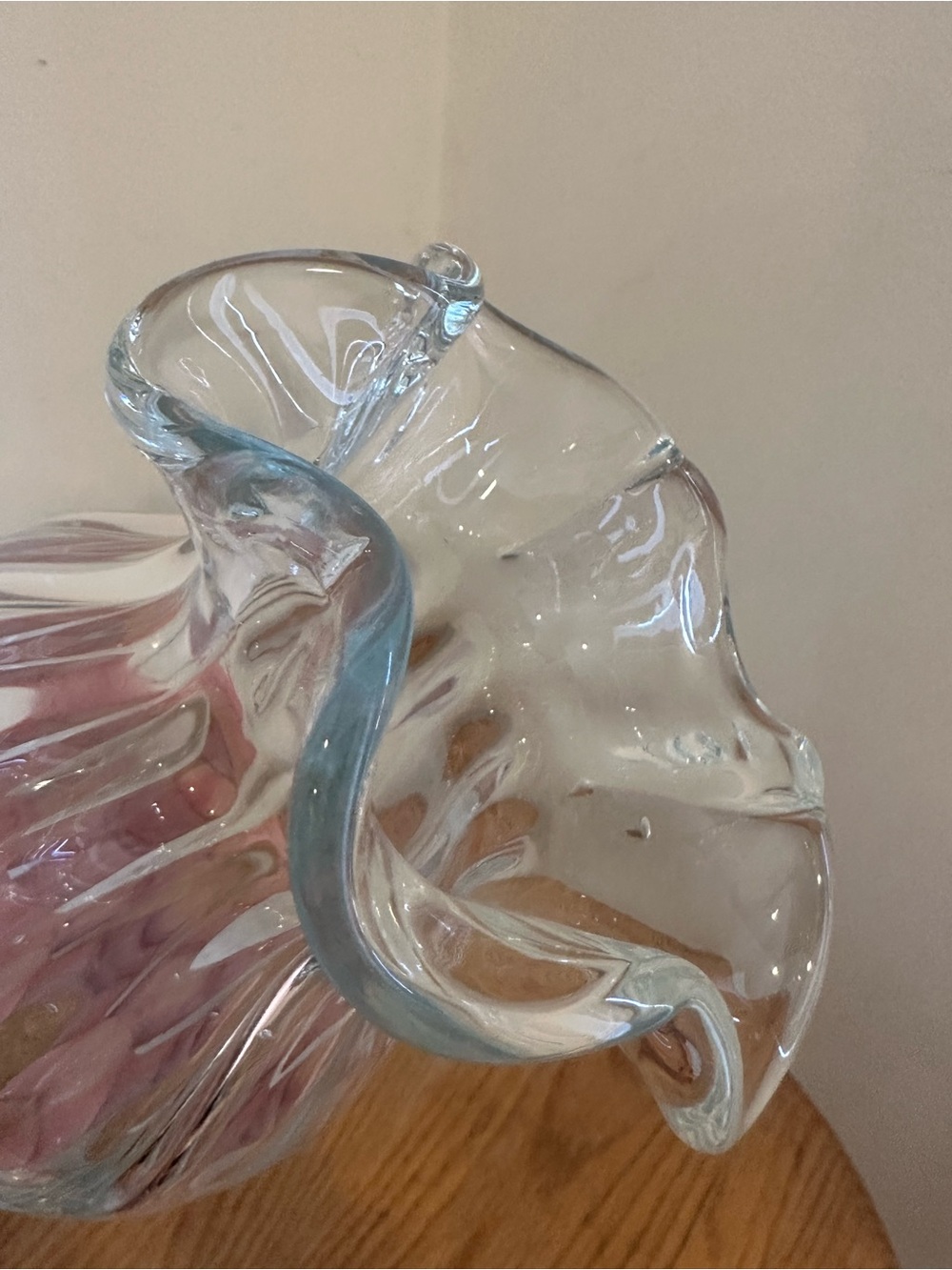 Vintage Ruffled Glass Vase - Picture 6 of 6